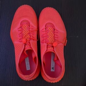 Adidas by Stella McCartney solar red SZ9 fit like 9.5